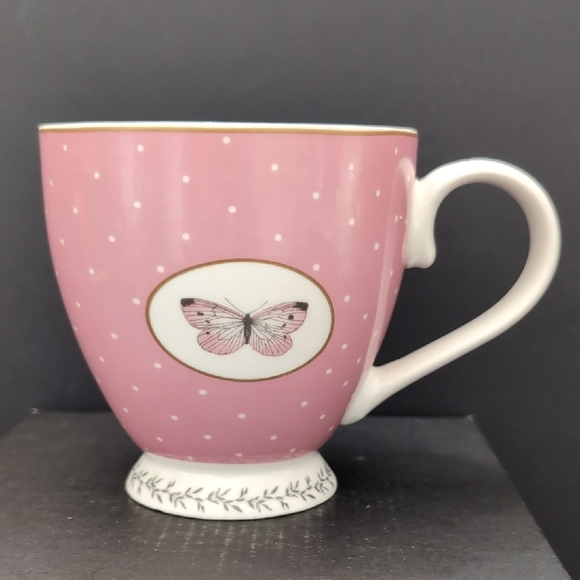 The English Mug Co, Pink/White Fine China Coffee Cup,with Butterfly's. - Picture 1 of 7